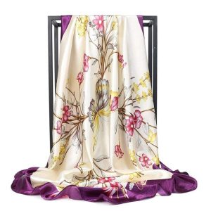 Foulard Motifs Floral Vintage