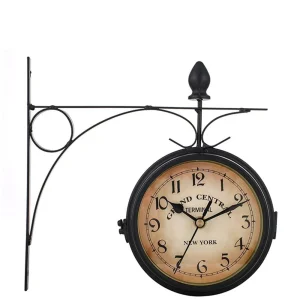 Horloge murale vintage en métal