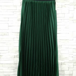 jupe plissée satinée